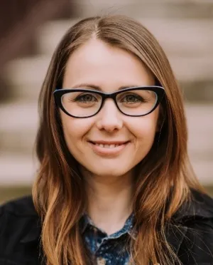 Dr. Cristina Rădulescu