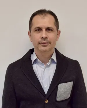 Prof. Dr. Răzvan Ciortea