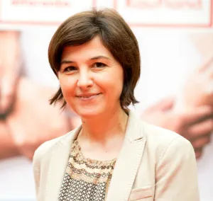 Conf. Dr. Alina Popp
