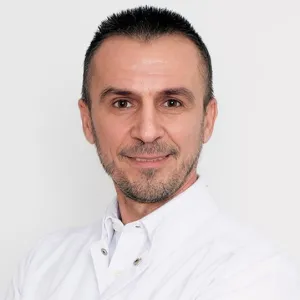 Dr. Iulian Enache