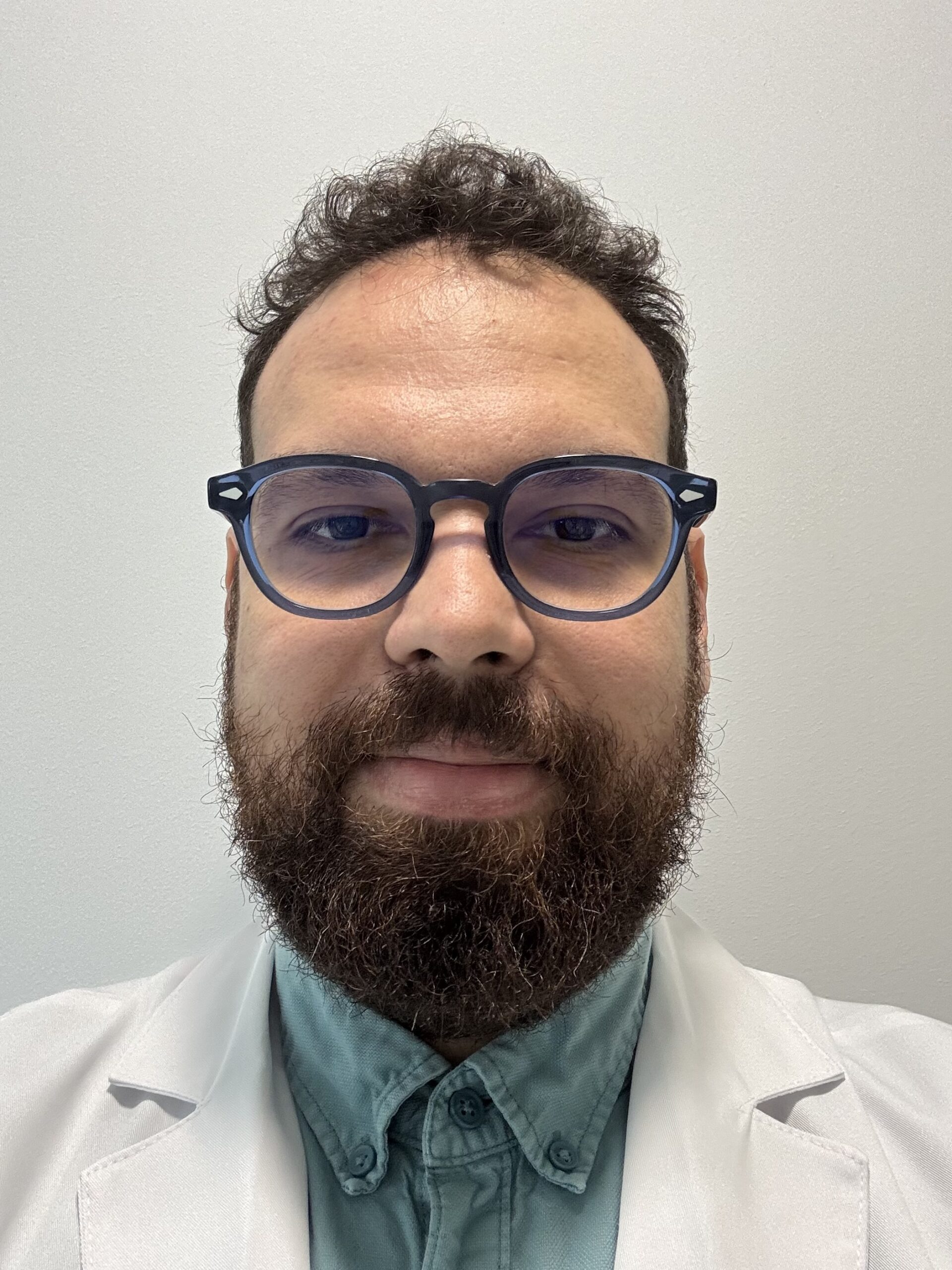 Dr. Radu Truica, medic genetician, consultatie genetica